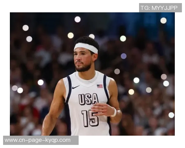 布克表现出色18投7中罚球11中8砍下24分5板7助助力球队赢球 布克表现出色18投7中罚球11中8砍下24分5板7助助力球队赢球