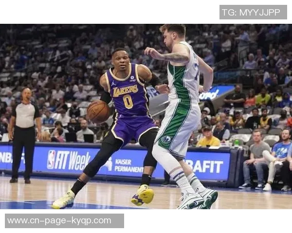 奥尼尔状态低迷全场仅得3分表现不佳球队需寻找新战术调整 奥尼尔状态低迷全场仅得3分表现不佳球队需寻找新战术调整