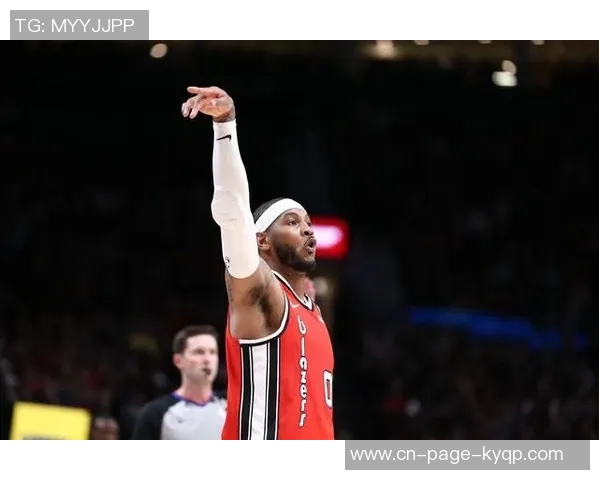 大洛佩斯表现低迷全场仅得1篮板正负值惨淡24令球队失望 大洛佩斯表现低迷全场仅得1篮板正负值惨淡24令球队失望